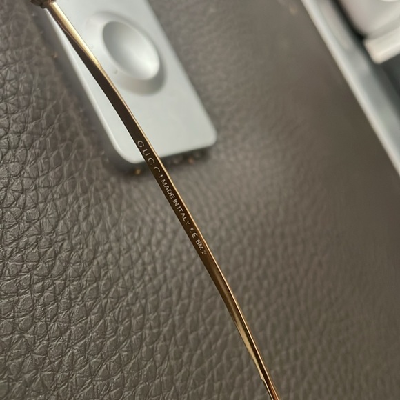 Gucci sunglasses vintage authentic great shape - Picture 7 of 8